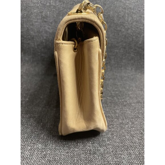 Chanel Vintage Small Bijoux Curve Flap - Picture 6 of 15